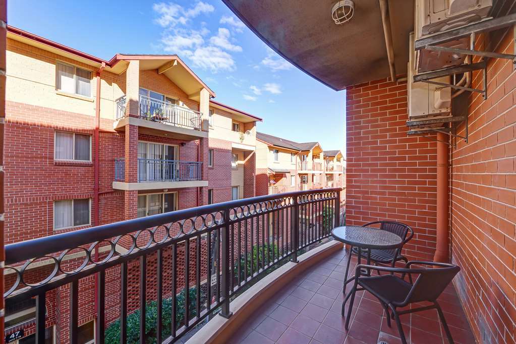 Quality Apartments Camperdown Sydney Room photo